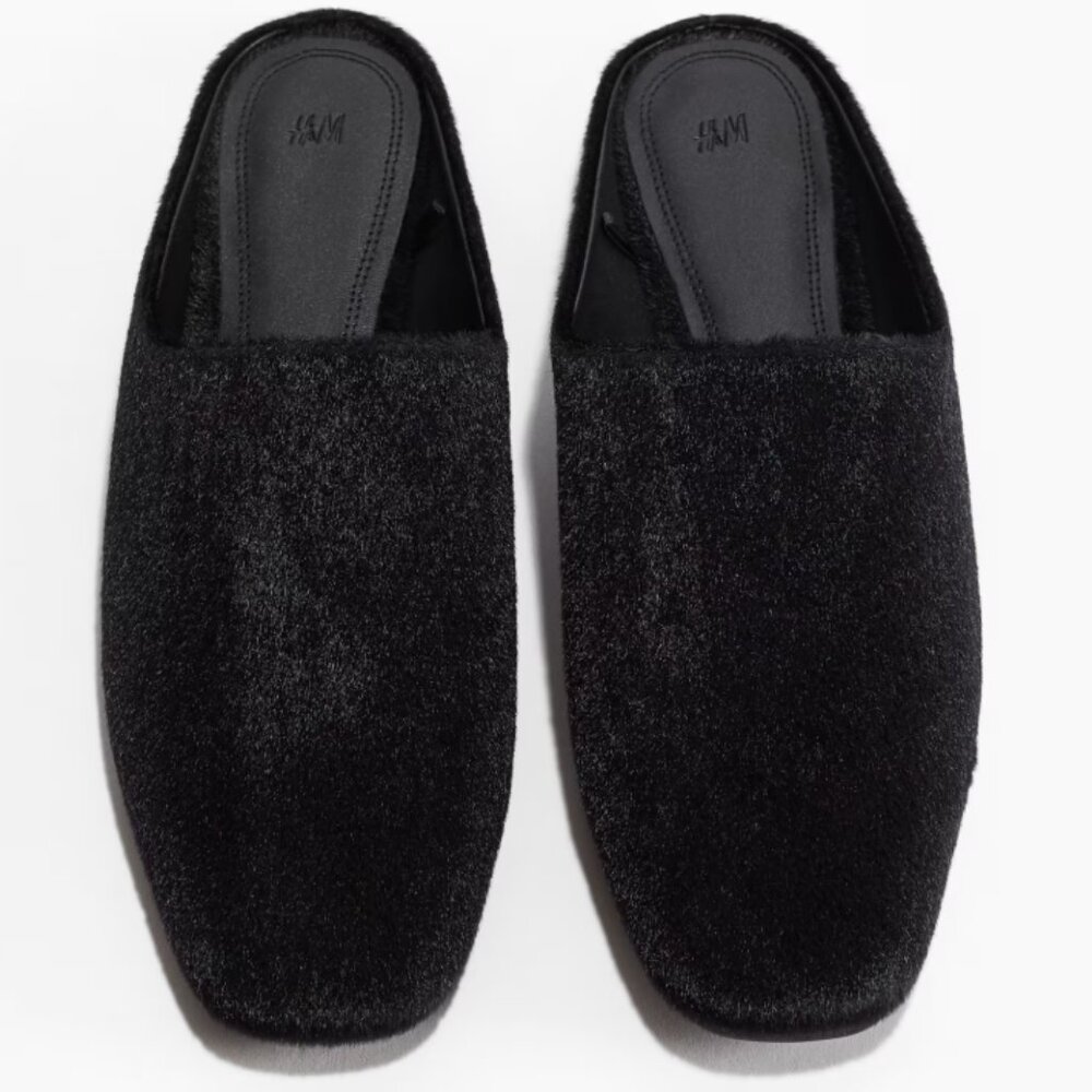 SOLD OUT Black H&M Ponyhair Mules SZ 7